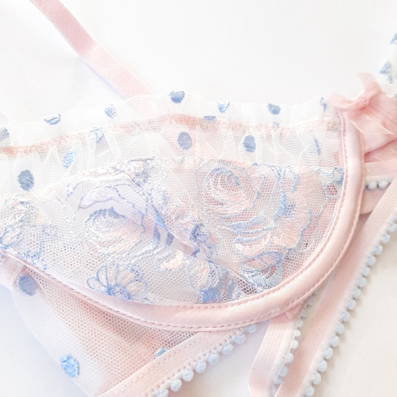 NWT For Love & Lemons Delicate Foil Rose Blue and Pink Bra XS - Picture 4 of 9